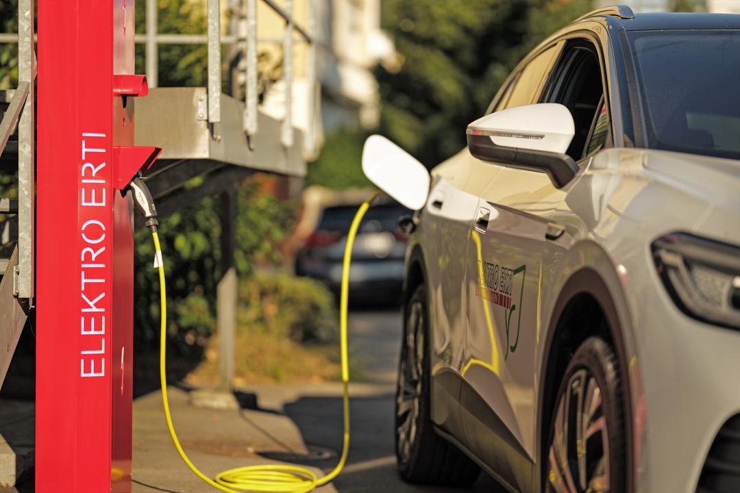 Neue Services bei Elektro ERTI AG: Tanken Sie bei uns Strom und Wissen!